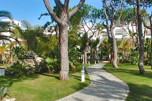 Vale do Garrão Villas Gallery.013.jpg