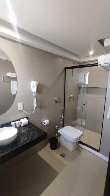 suite superior banheiro.jpg