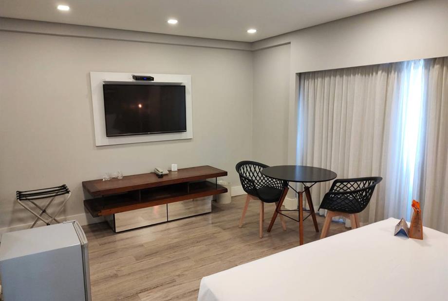 whatsapp image 2024-11-22 at 15.38.23 (1)x.jpg