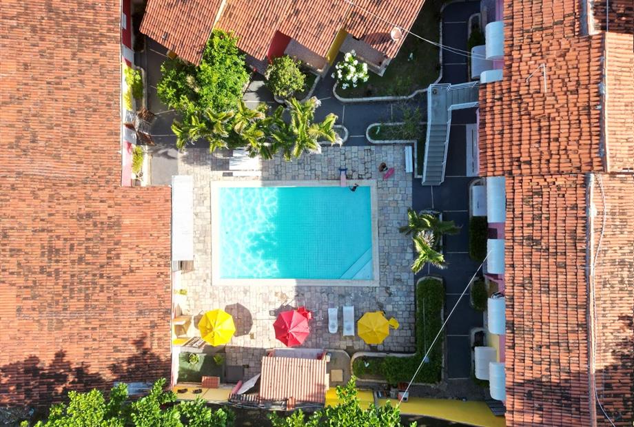 whatsapp image 2025-05-18 at 20.12.00 (1).jpeg