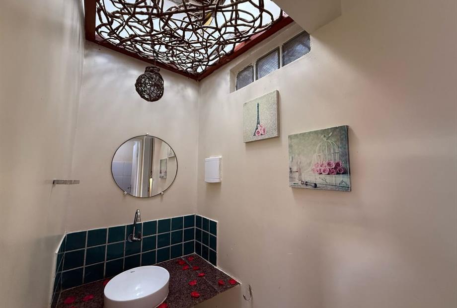 whatsapp image 2025-08-15 at 18.57.54.jpeg