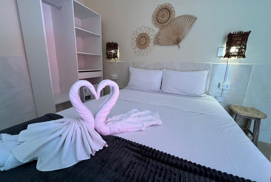 whatsapp image 2025-08-15 at 19.01.55 (1).jpeg