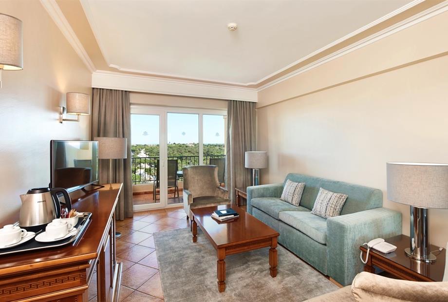 Ria Park Hotel & Spa_Suite.027.jpg