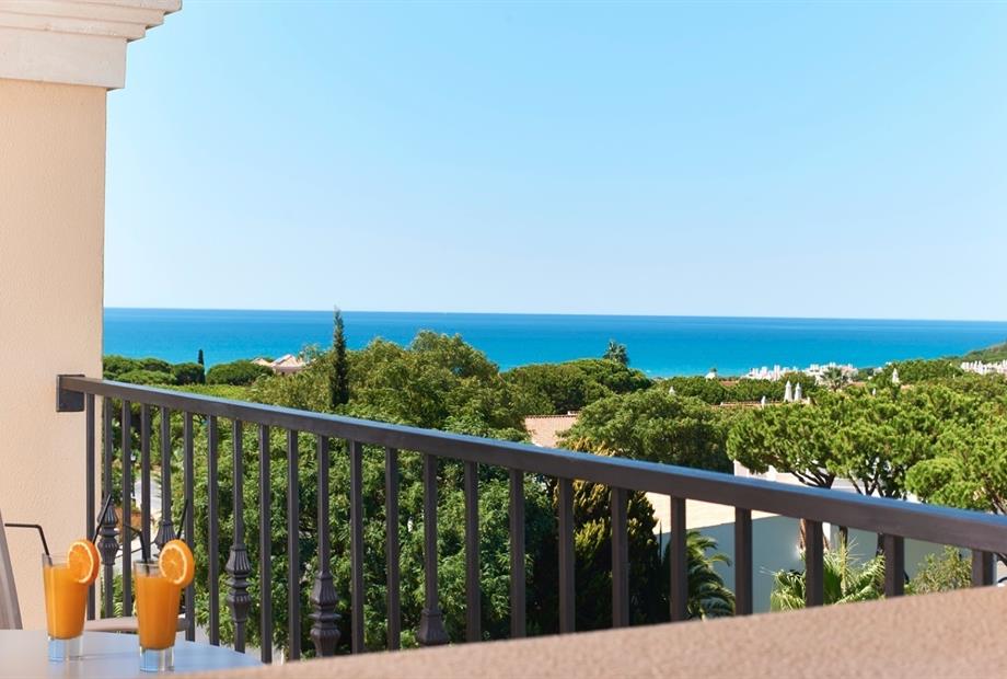 RPH_Family Room with Side Sea View .019.jpg