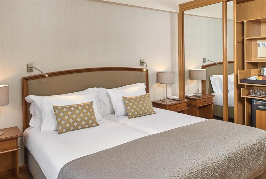 RPH_Standard Room.007.jpg