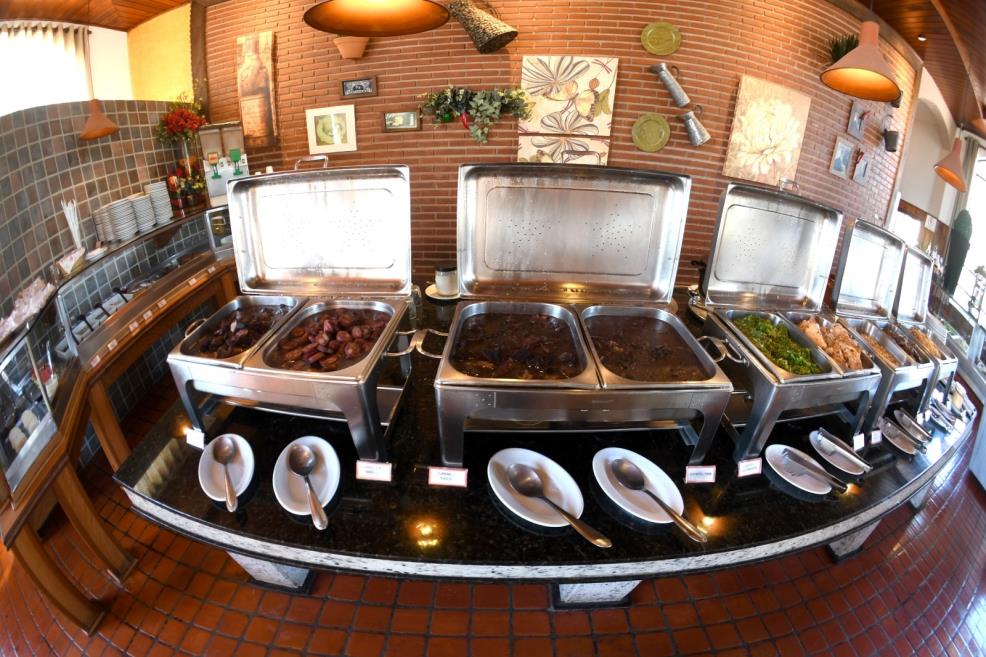 feijoada r.jpeg