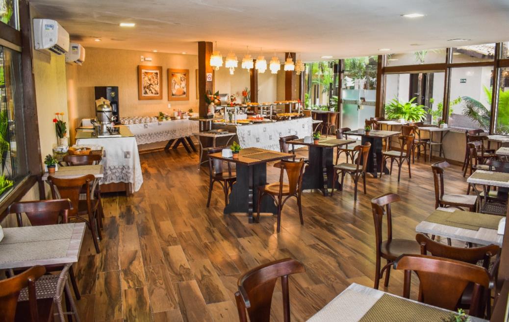 restaurante com.jpg