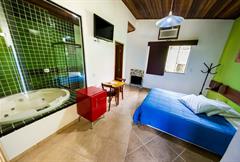 Suite com hidro e lareira