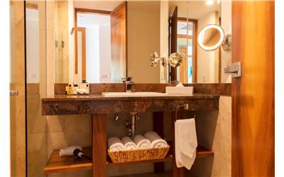 Junior Suite Pool View Double - KGNV-Jr Suite Restroom.jpg