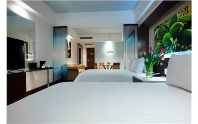 Altitude Club Junior Suite Swim Out Double - KGNV-Junior Suite Swim Double.jpg
