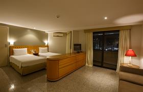 Luxo Duas Camas de Solteiro do Blue Tree Towers Fortaleza Beira Mar