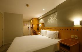 Suite Junior do Blue Tree Towers Fortaleza Beira Mar