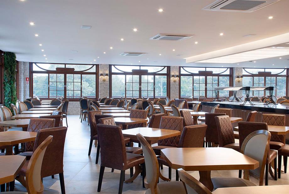 restaurante 2 (1).jpg