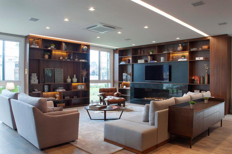 lobby 2.jpg