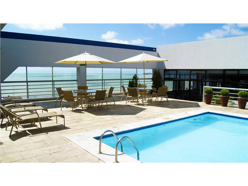 piscina02.jpg