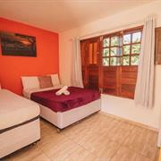 Quarto Triplo Econômico