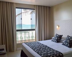 Apto Luxo de 2 Quartos com Vista do Mar