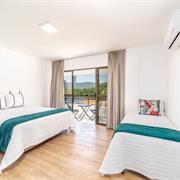 Suíte Master Quádruplo Vista Rio (com banheira)