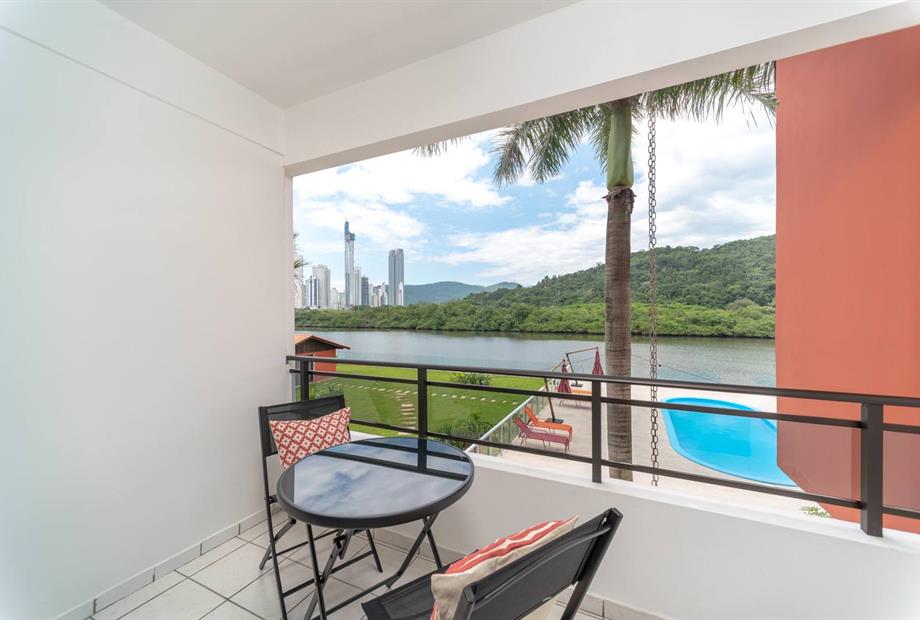 suíte premium duplo vista rio - 04.jpg