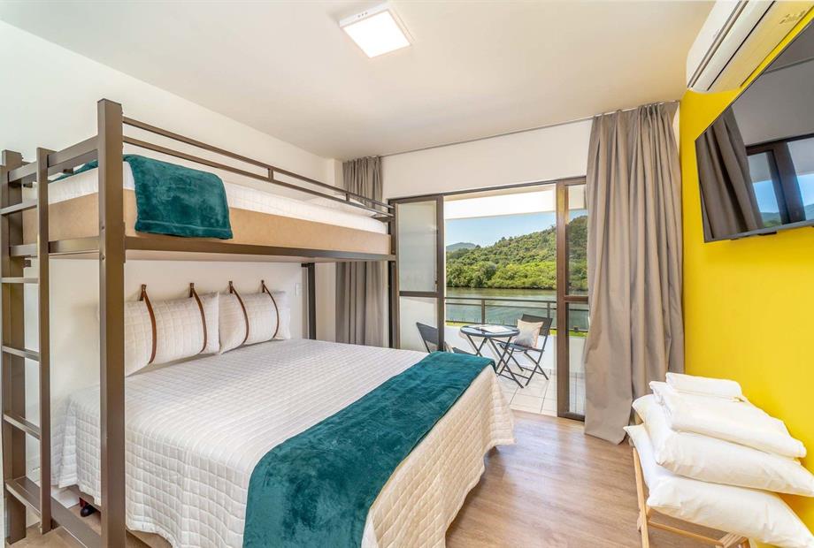 suíte premium triplo vista rio - 01.jpg