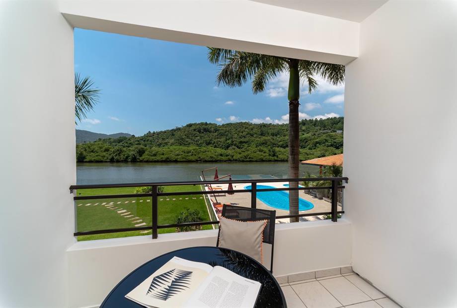 suíte premium triplo vista rio - 02.jpg