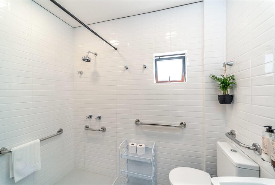 suite comfort adaptada - 13 banheiro.jpg