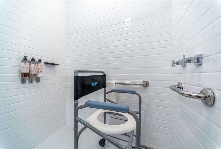 suite comfort adaptada - 11 banheiro.jpg