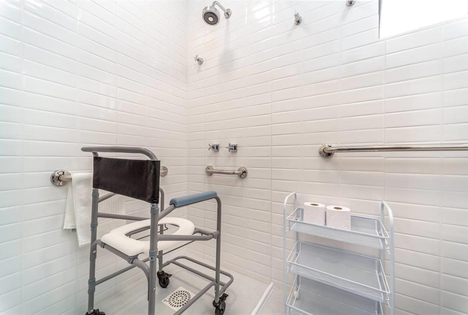 suite comfort adaptada - 12 banheiro.jpg