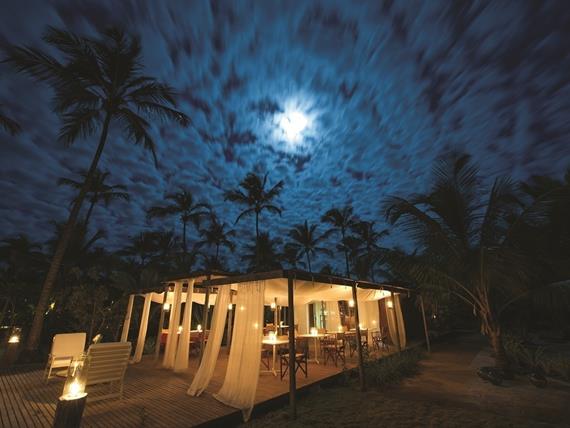 plano de fundo - villa naia.jpg