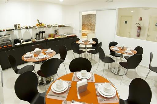 04 pousada ecomaceió - café da manhã.jpg