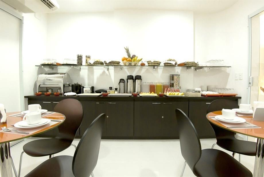 pousada ecomaceió - café da manhã  02.jpg