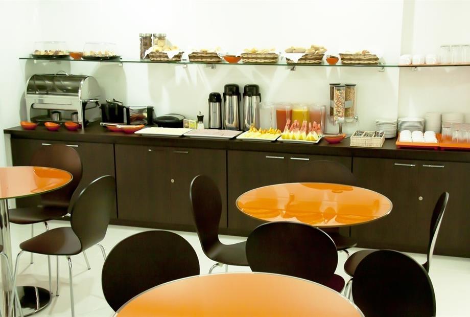 pousada ecomaceió - café da manhã  04.jpg