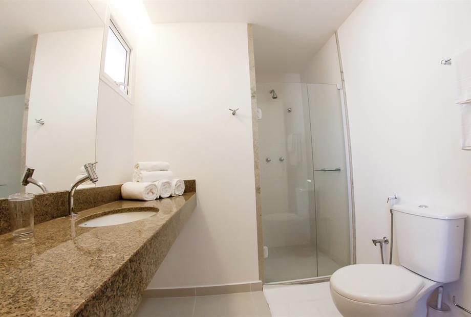 suite laranja 05 - banheiro.jpg