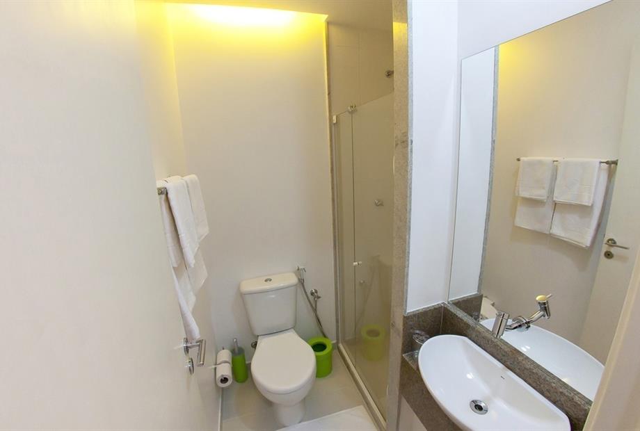 suite verde  05 - banheiro.jpg