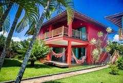 APARTAMENTO COM DOIS SUITE + BICAMA NA SALA - Acomoda até 6 pessoas (incluindo crianças)