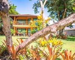 APARTAMENTO COM UM QUARTO CASAL + BICAMA NA SALA - Acomoda até 4 pessoas (incluindo crianças)