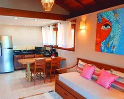 APARTAMENTO QUARTO CASAL+BICAMA NA SALA (LADO RUA/TERREO) - Acomoda até 4 pessoas (incl. crianças)