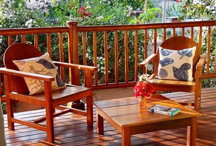 6 quarto 2 + varanda.jpg