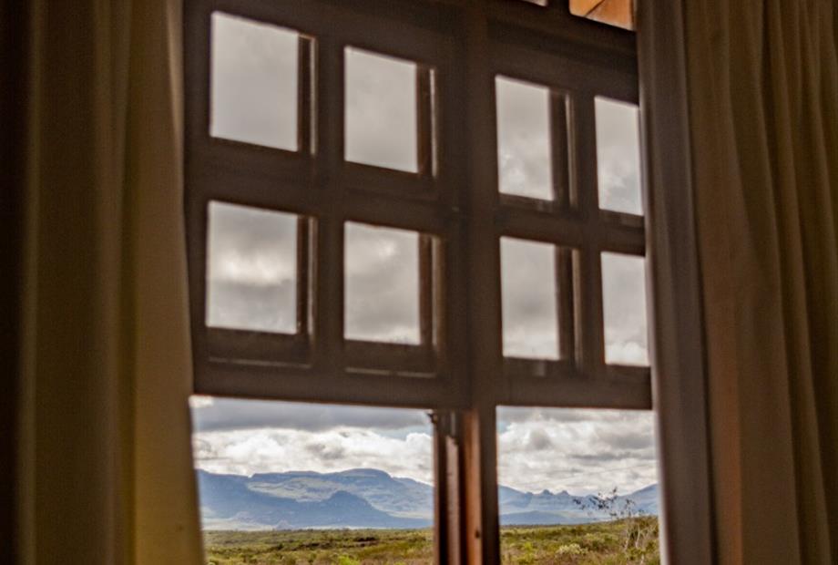 sup. vista monta.jpg