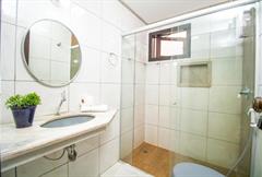 Quarto Quádruplo Cama de Casal + 2 Solteiro