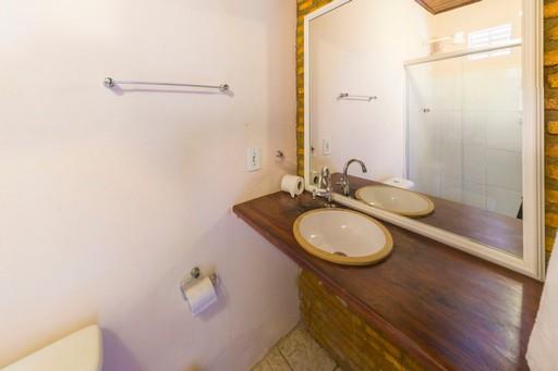 banheiro quintuplo.jpg