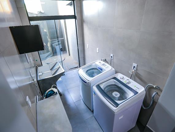 whatsapp image 2021-12-01 at 18.30.40.jpeg