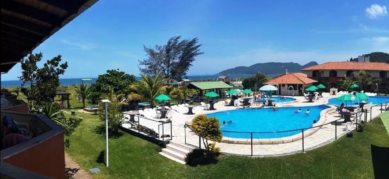 piscina.jpg
