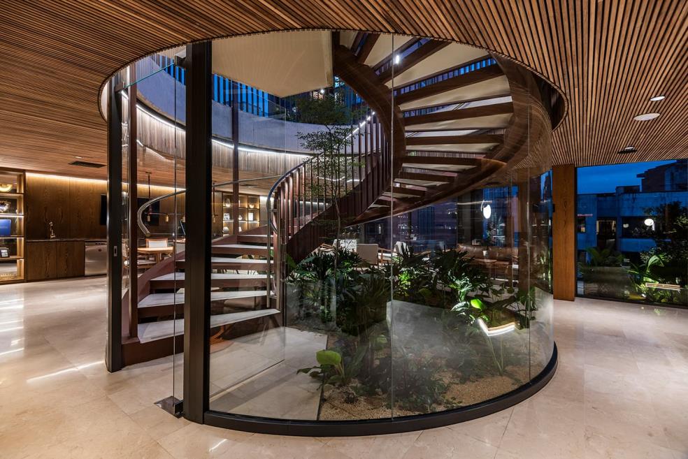 escaleras lobby elcielo.jpg