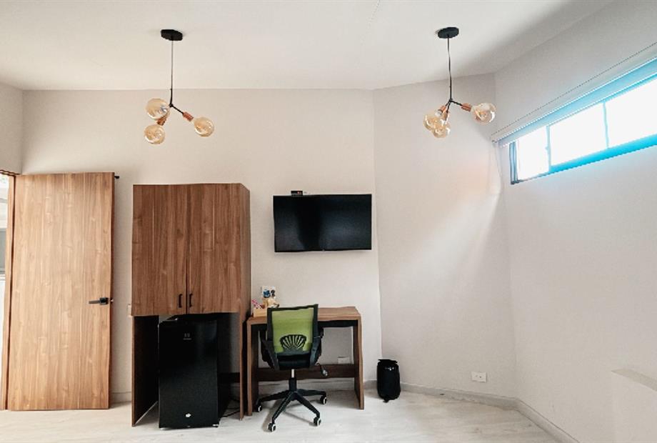 whatsapp image 2024-08-20 at 11.50.50 am (1).jpeg