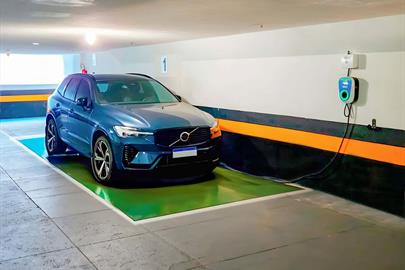 13_carregador_carro_elétrico_baixa.jpg
