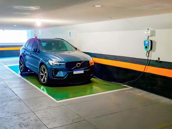 13_carregador_carro_elétrico_baixa.jpg