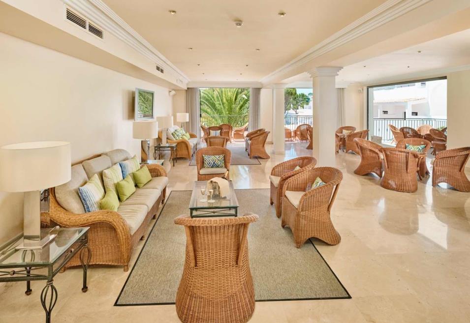 Ria Park Garden hotel.007.jpg