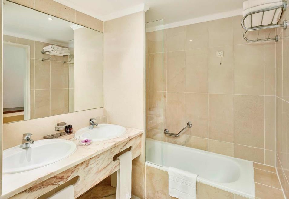 Ria Park Garden hotel.021.jpg
