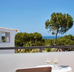 Ria Park Garden hotel.005.jpg